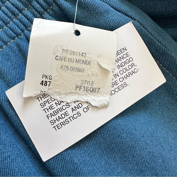 Napa Valley Crop Pants Pull On Embroidered Floral Accent Pockets Medium Petite - Picture 9 of 11